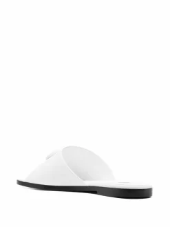 Women Off-White Arrow Plaque Flat Sandals -Off-White 17590499 38417176 1000