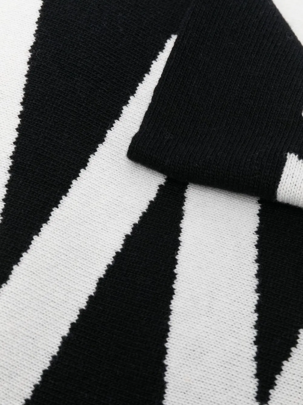 Women Off-White Ribbed-knit Intarsia-logo Scarf 3 Women Off-White Ribbed-knit Intarsia-logo Scarf - Image 3
