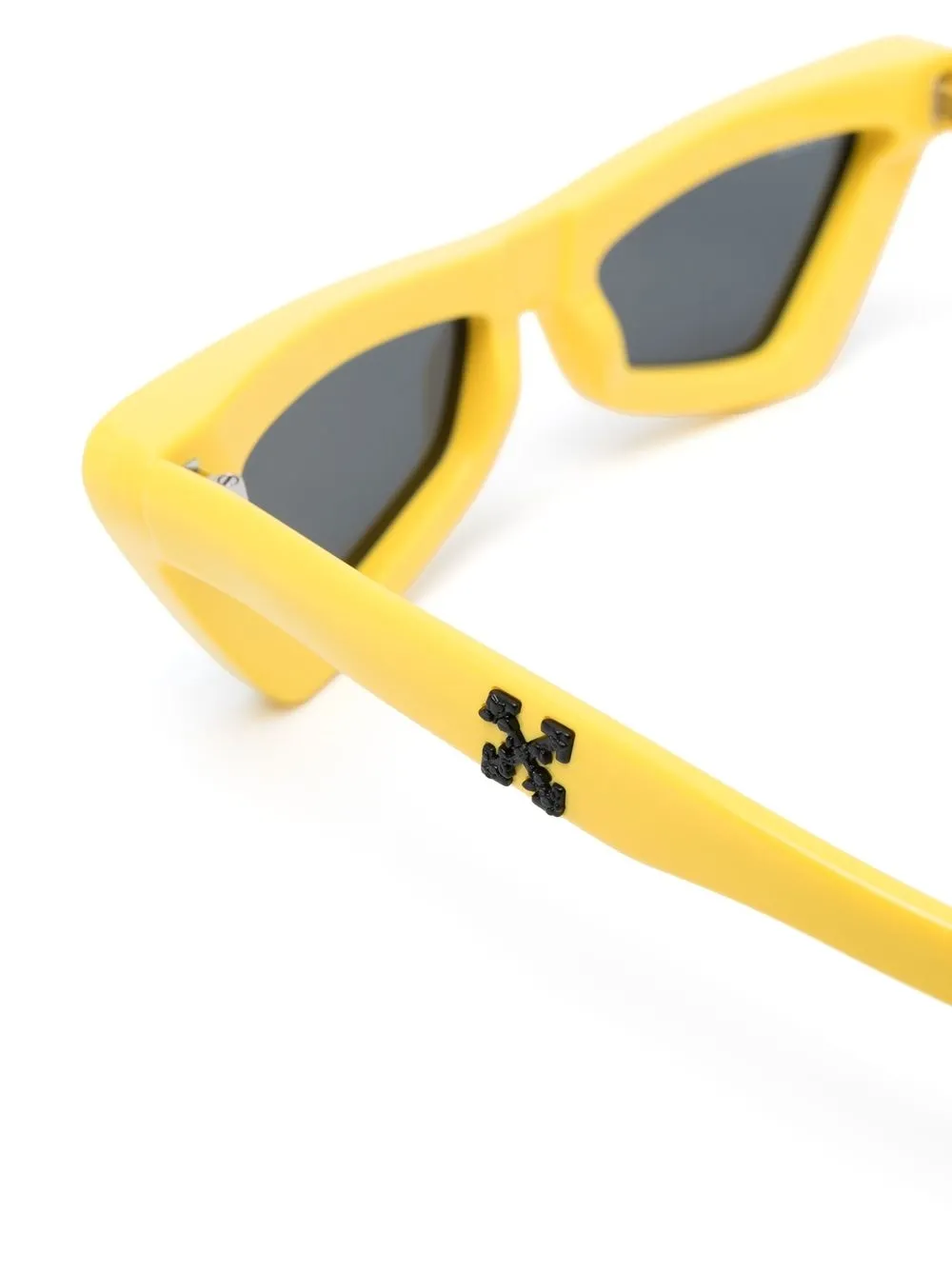 Women Off-White Arrows Cat-eye Frame Sunglasses 3 Women Off-White Arrows Cat-eye Frame Sunglasses - Image 3